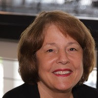 Linda Lee
